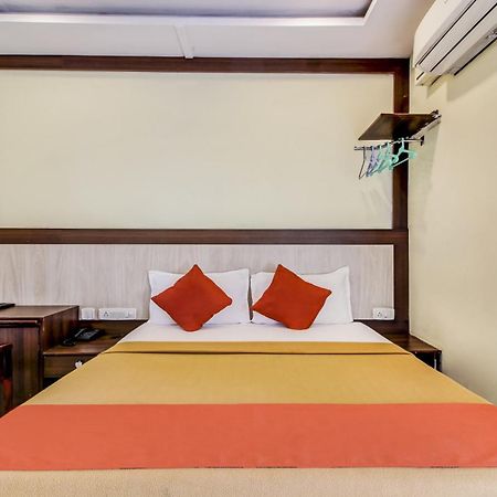 Hotel Neem Tree Hyderabad Airport Шамшабад Екстериор снимка