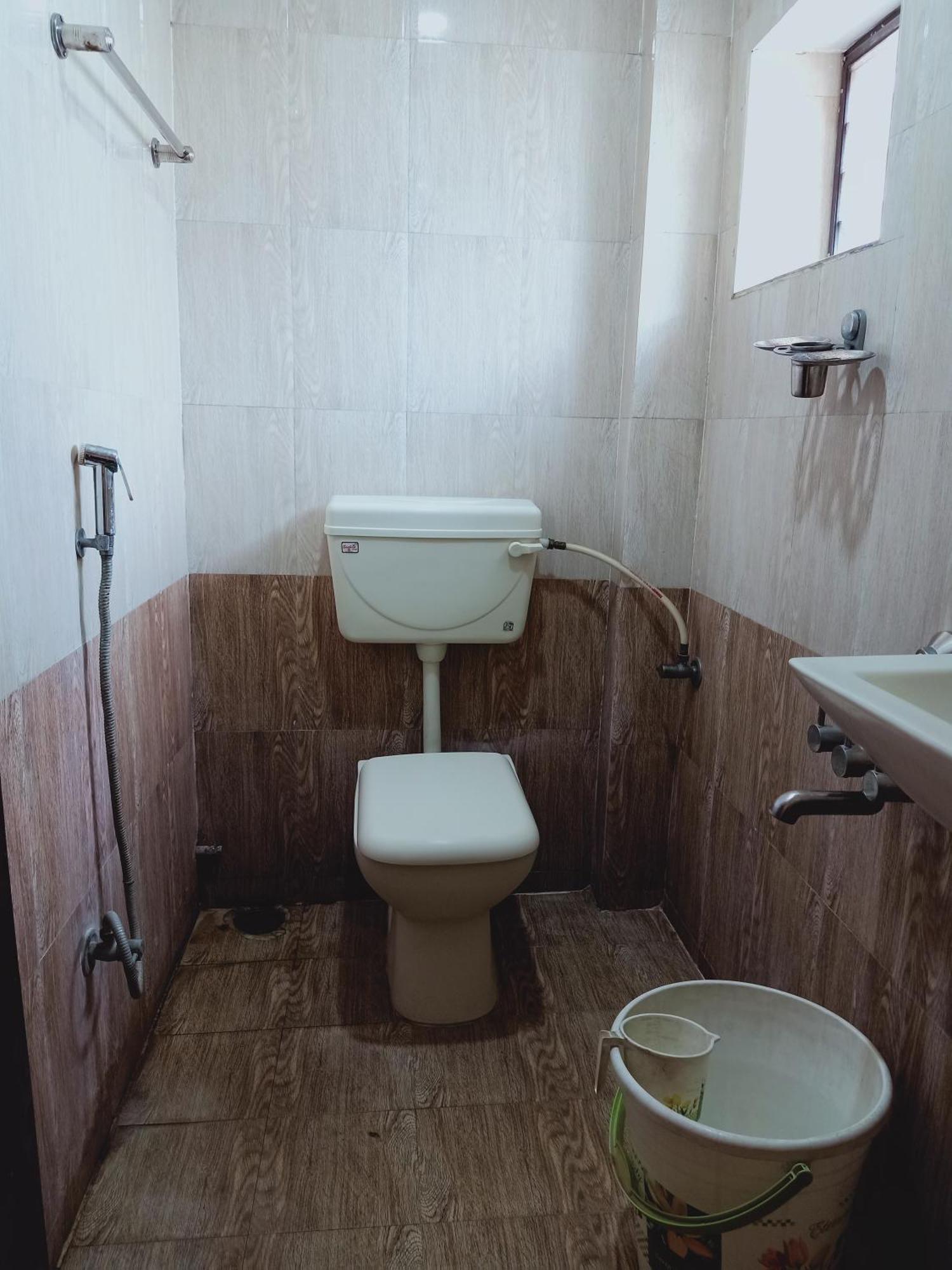 Hotel Neem Tree Hyderabad Airport Шамшабад Екстериор снимка